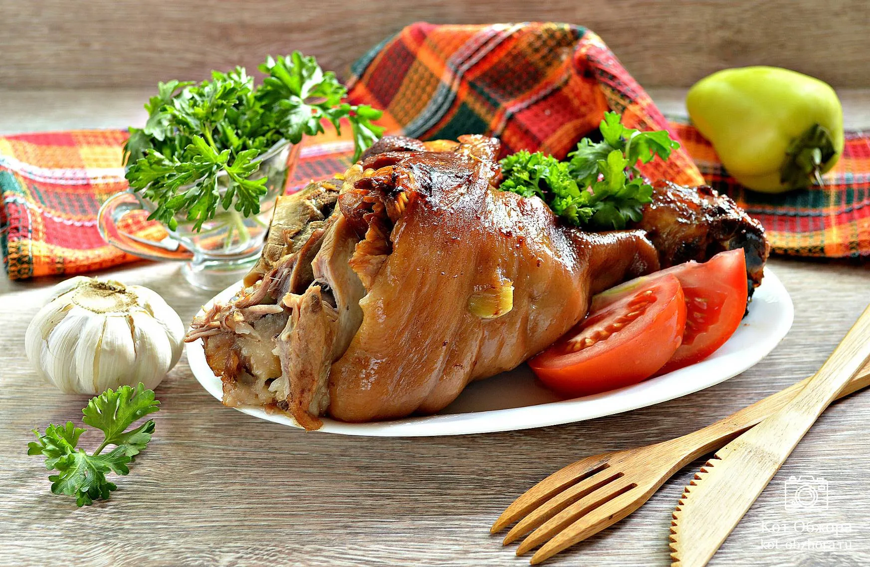 Блюда из свиной рульки – рецепты с фото (пошагово)